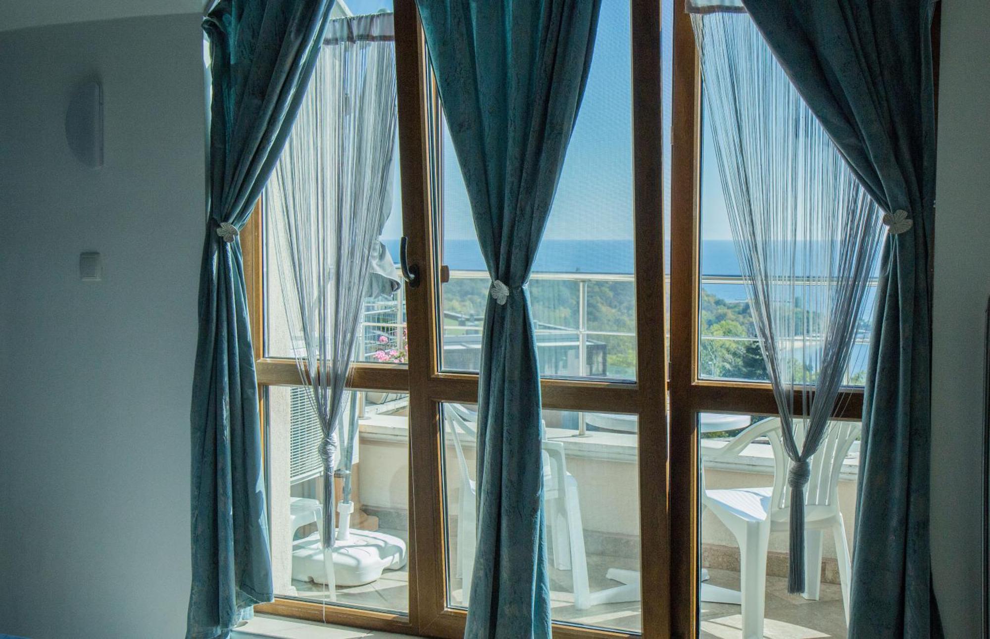 Black Sea Narcissus - Quiet Studio With Amazing Sea View Varna Buitenkant foto