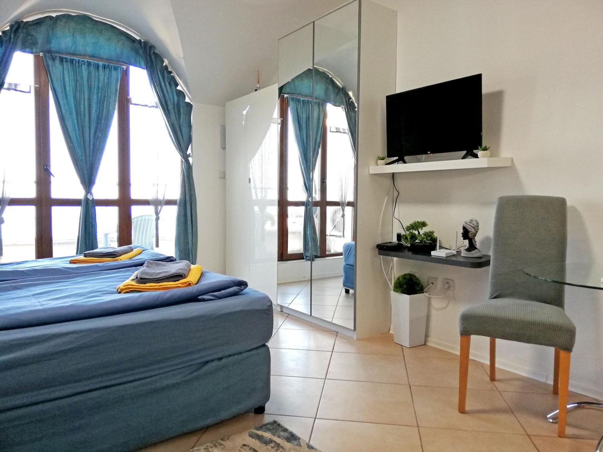 Black Sea Narcissus - Quiet Studio With Amazing Sea View Varna Buitenkant foto