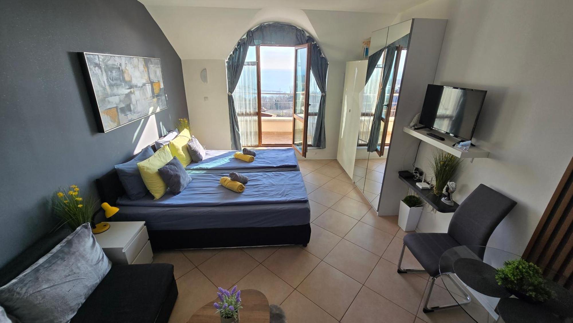 Black Sea Narcissus - Quiet Studio With Amazing Sea View Varna Buitenkant foto